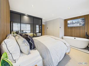 Photo 9- click for photo gallery